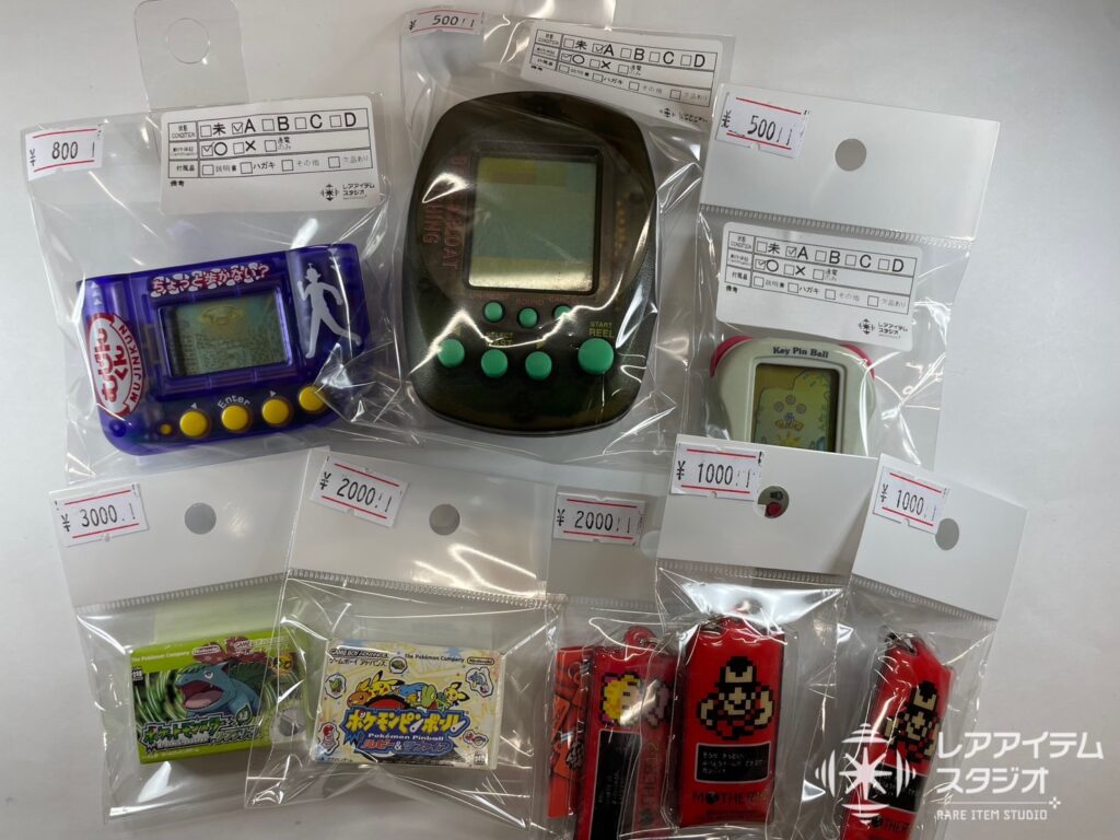 ポケモン消しゴムやLCD携帯ゲームなどが入荷しました！